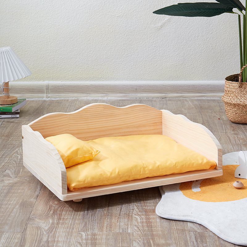 Bed+Yellow Bedding